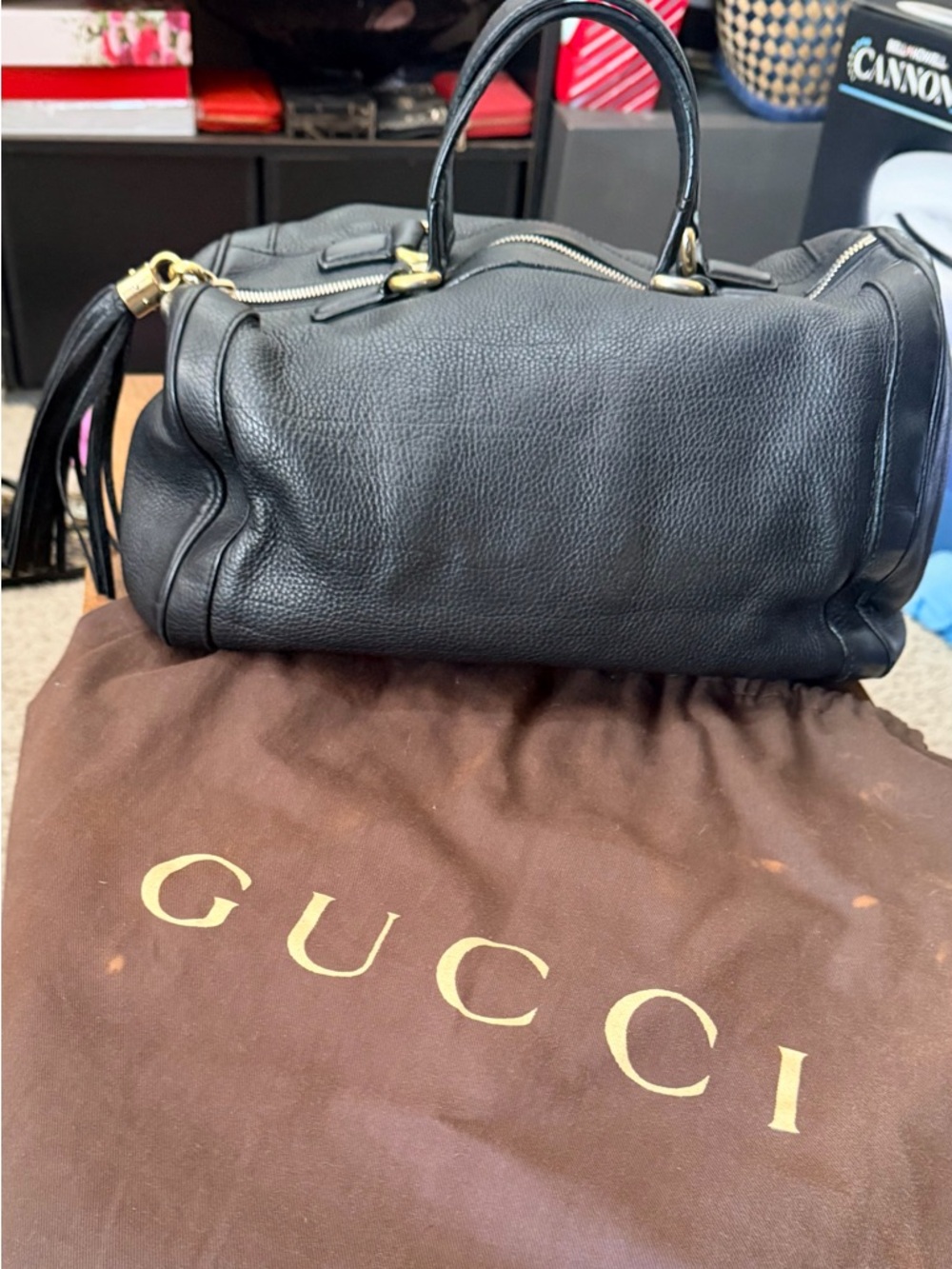 Gucci Black Pebbled Leather Soho Disco Bag with Interlocking G - Picture 2 of 3